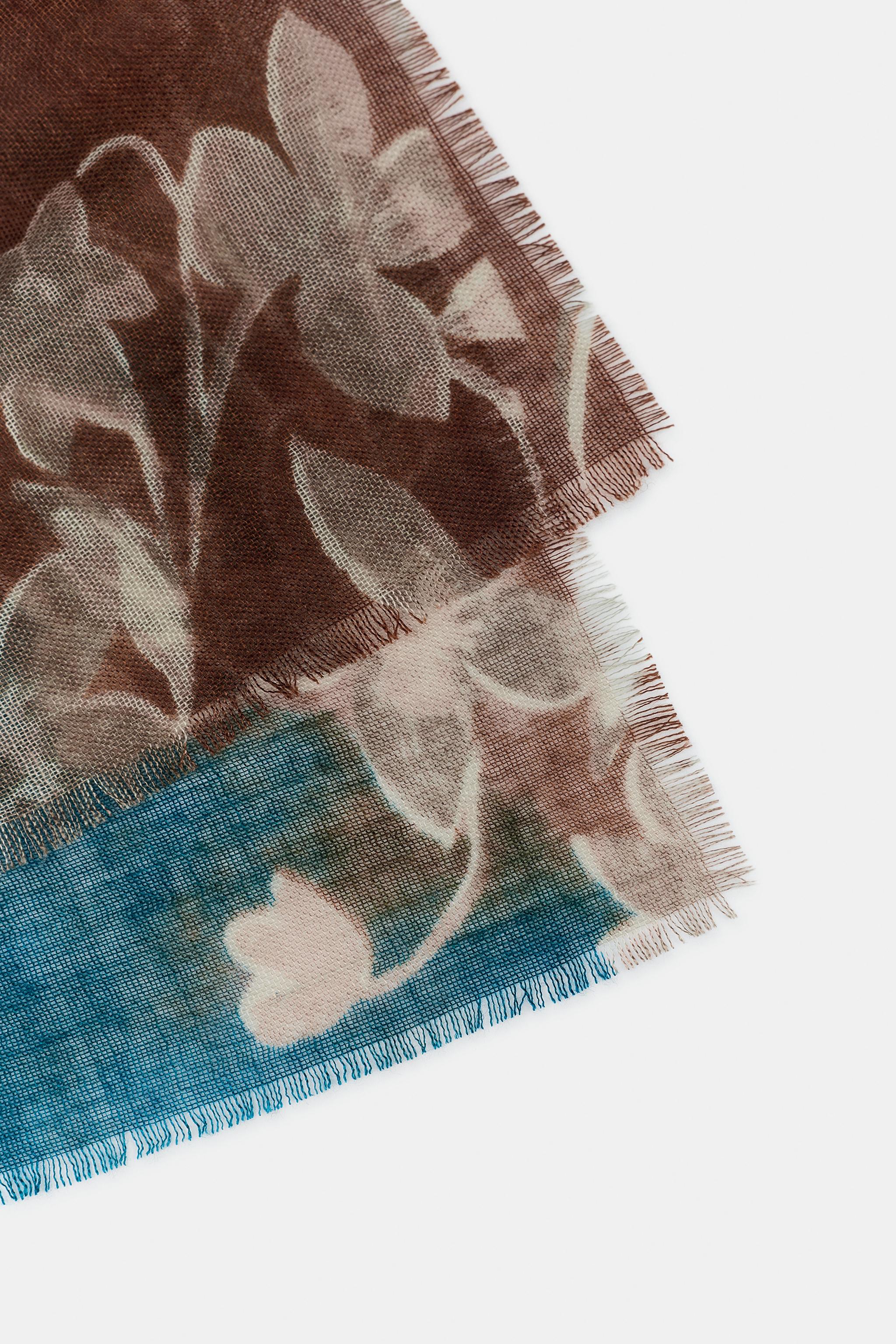 FOULARD IMPRIMÉ FLEURI